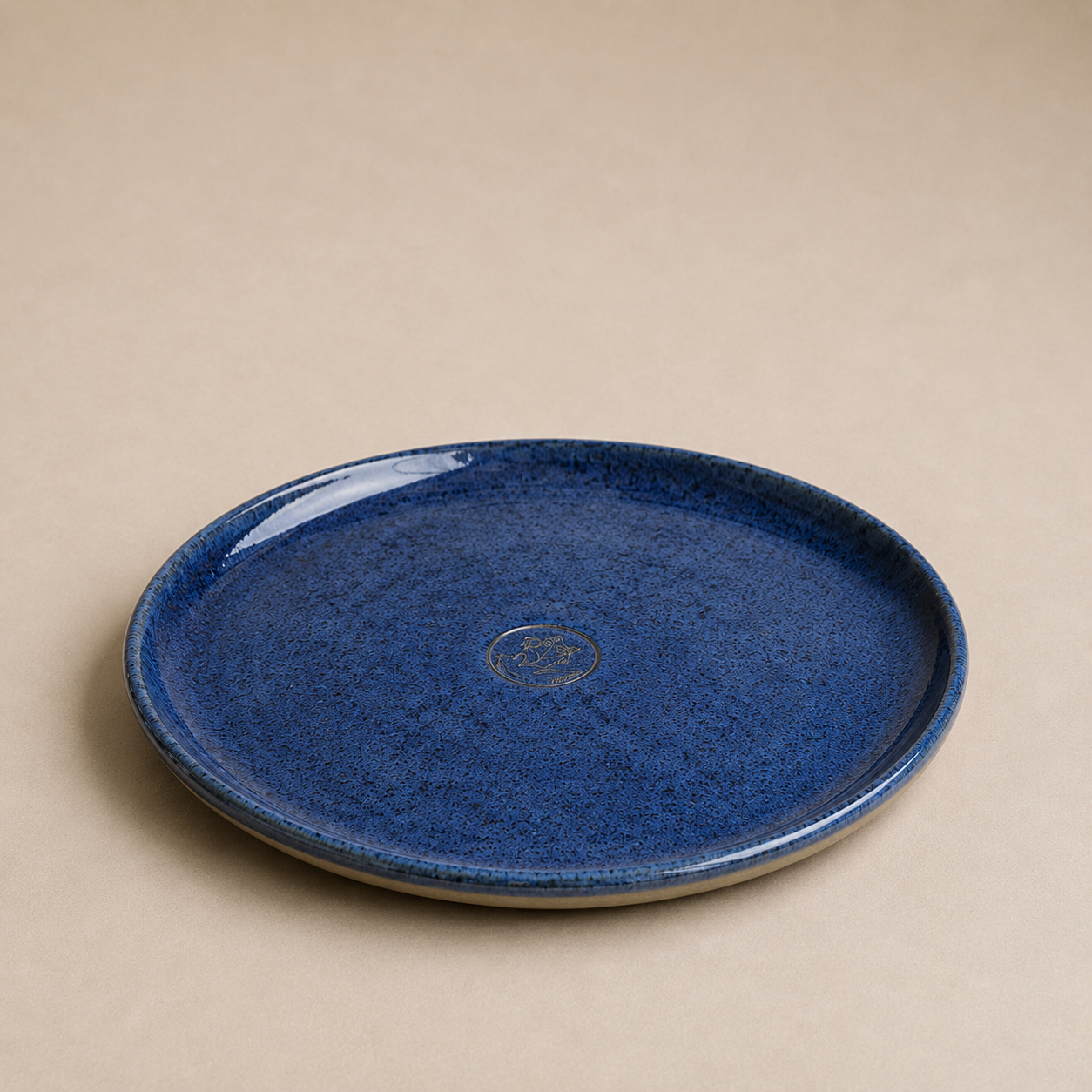 Assiette Orbe — Pièce artisanale